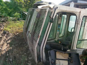 Cabine para Liebherr e Outros