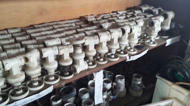 Temos diversos modelos e tamanhos de conex�es, flanges, curvas, tes e redu��es em a�o e/ou PVC.Valores apenas sob consulta.