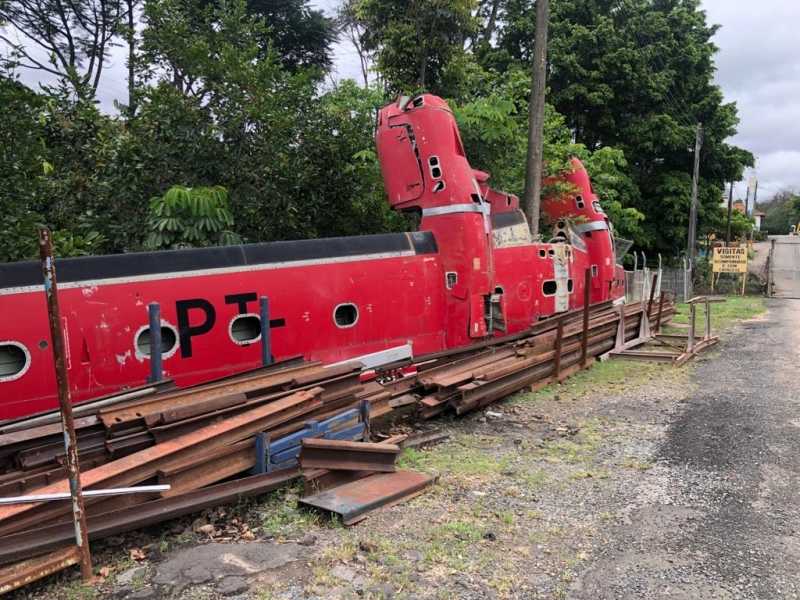 Trilho de Trem em ferro, com �timo pre�o