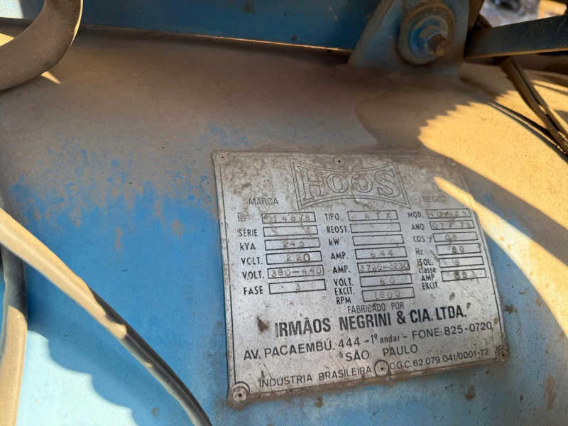 Grupo Gerador Negrini HOOS 245 KVA Gerador, radiador, estrutura e painel, bons, c/ motor Scania fundido