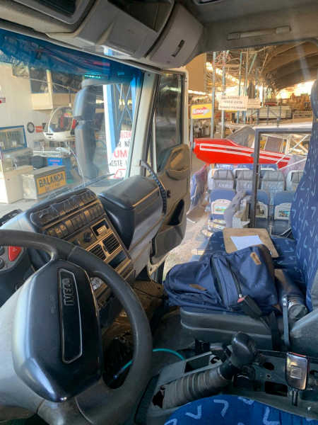 caminhao iveco