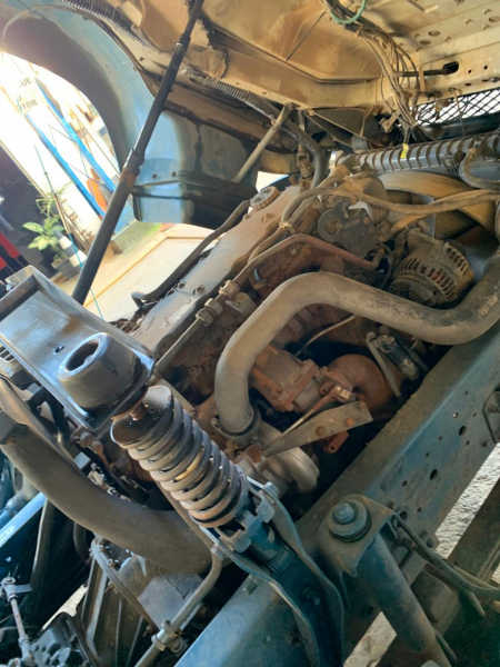 caminhao iveco